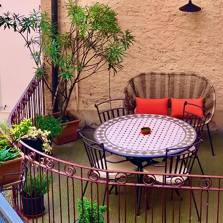 アパート Via Scale Apartments, Como,