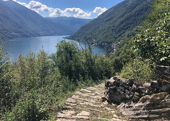 Via Scale Apartments, Como, Brienno