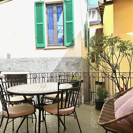 Via Scale Apartments, Como, Apartamento *